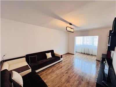 De vanzare apartament cu 2 camere decomandate 2 balcoane 
 si pivnita situat in zona Rahovei din Sibiu
