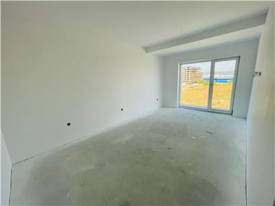 Apartament finisat la cheie cu 3 camere si 3 balcoane in zona Doamna Stanca