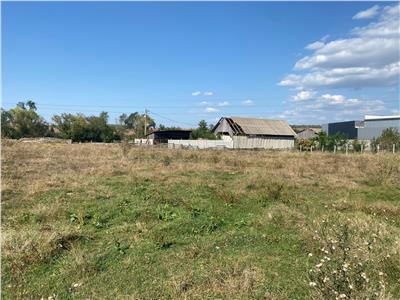 Teren intravilan la strada asfaltata de vanzare in Cristian judet Sibiu