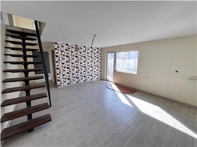 Apartament de vanzare 4 camere 2 bai balcon situat in zona Rahovei Sibiu